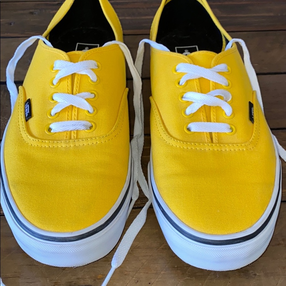 Yellow Vans Authentic 🍌